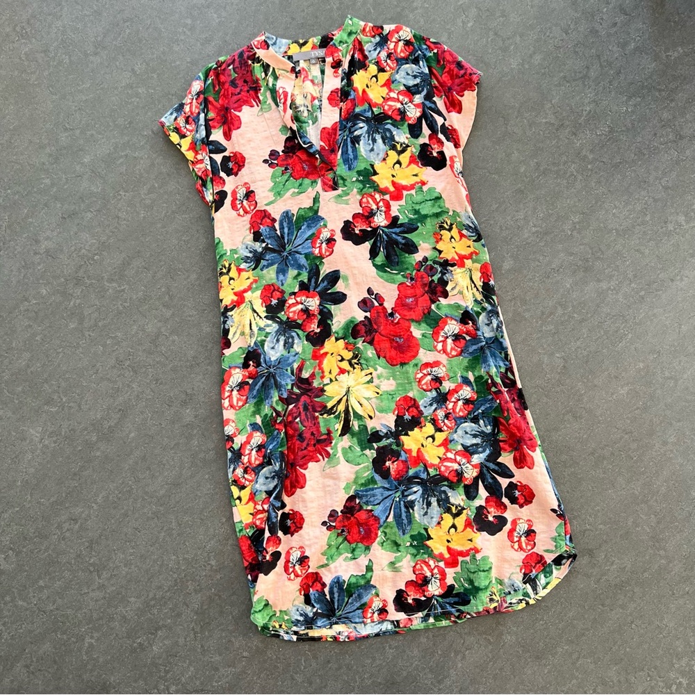 TYSA | Beautiful lightweight floral dress. 100% Rayon. Size 0 (fits like a 4/6).